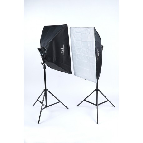 Комплект постоянного света FST LED-1682RGB Kit