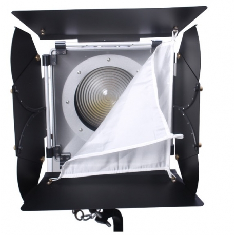 LED светодиодный осветитель NiceFoto X3-3000WS (мощность 300 Вт, 3200-5600К с линзой френеля)